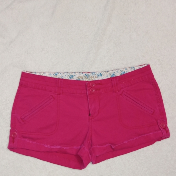 Arizona Jean Company Pants - 5 for $10 Arizona Dark Pink Cuffed Hem Shorts size 9